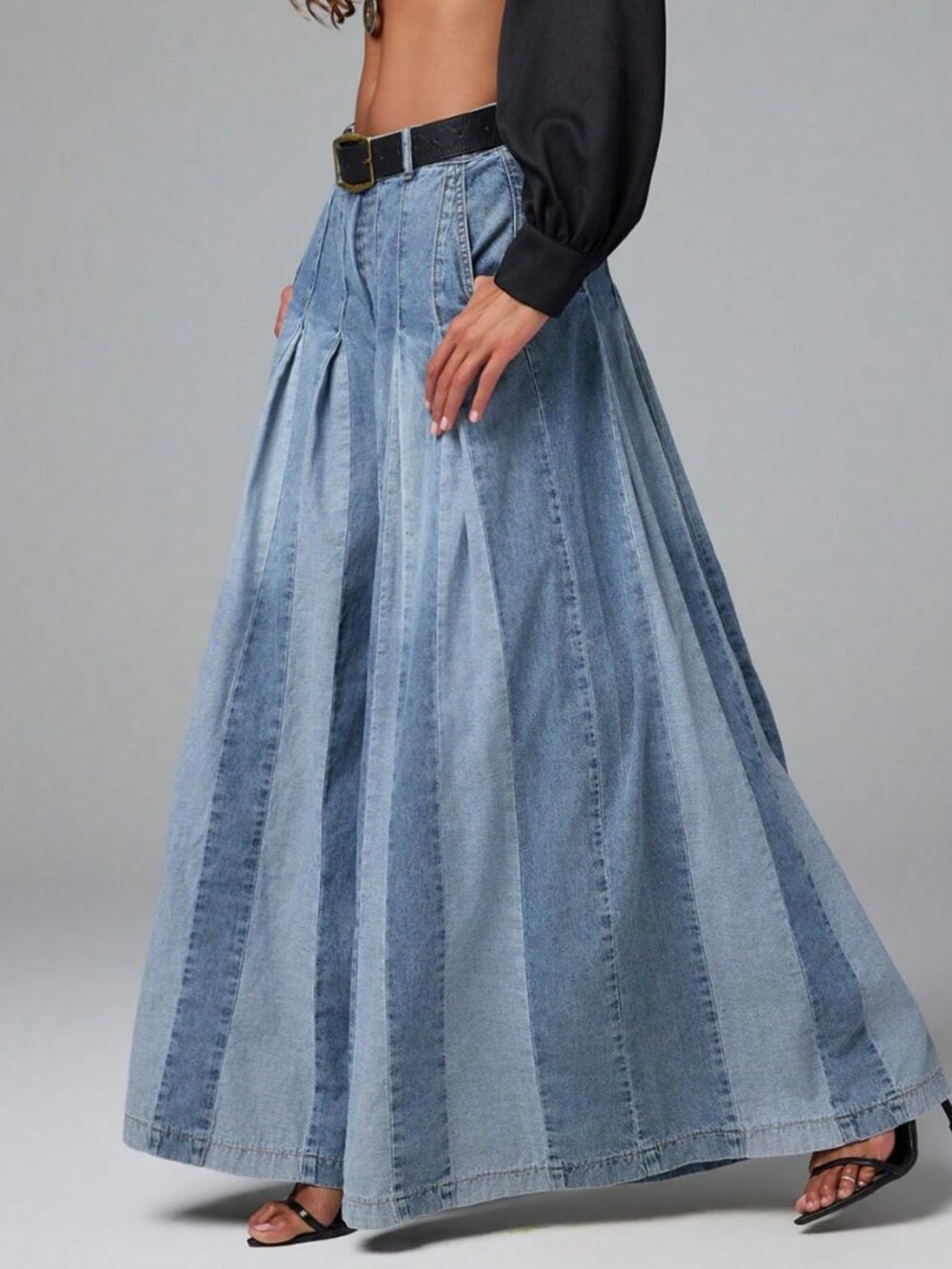 Medium Wash Casual Women's Two Tone Denim Wide Leg Flowy Baggy Jeans - Picture 5 of 7